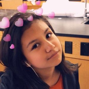 Meet your Posher, April